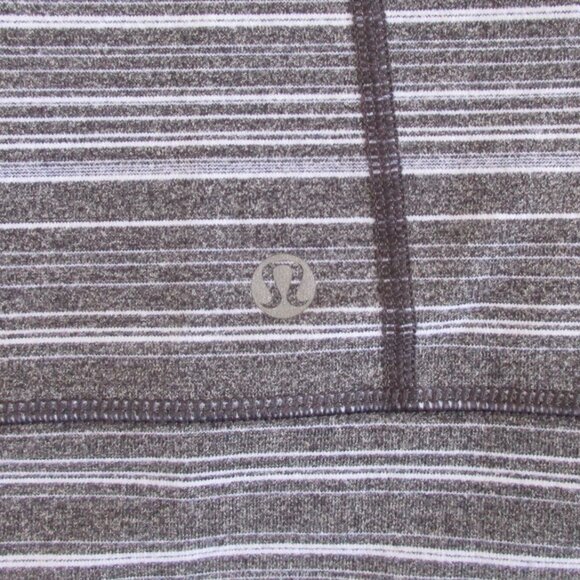 LULULEMON Jacket Size 4 In Stride Full Zip - Picture 10 of 11